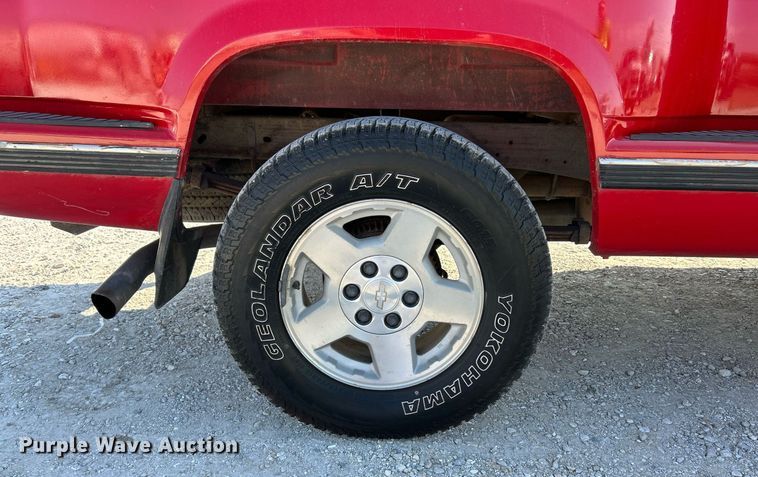 image for item EK3401 1996 Chevrolet  K1500 Ext. Cab pickup truck