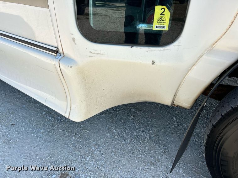 image for item EK3403 2012 El Dorado 250 Aerotech shuttle bus