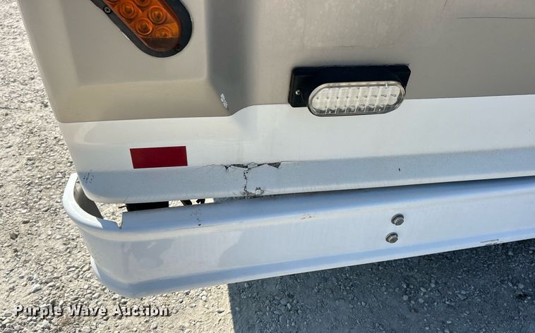 image for item EK3403 2012 El Dorado 250 Aerotech shuttle bus