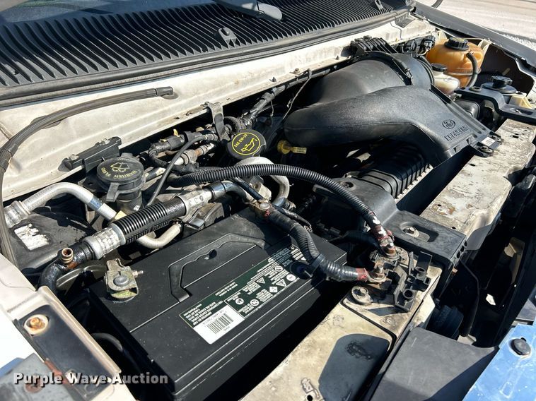 image for item EK3403 2012 El Dorado 250 Aerotech shuttle bus