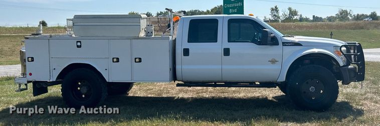 image for item EK3405 2016 Ford F550 XL Super Duty utility / service truck
