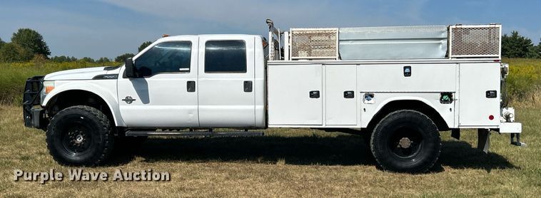 image for item EK3405 2016 Ford F550 XL Super Duty utility / service truck