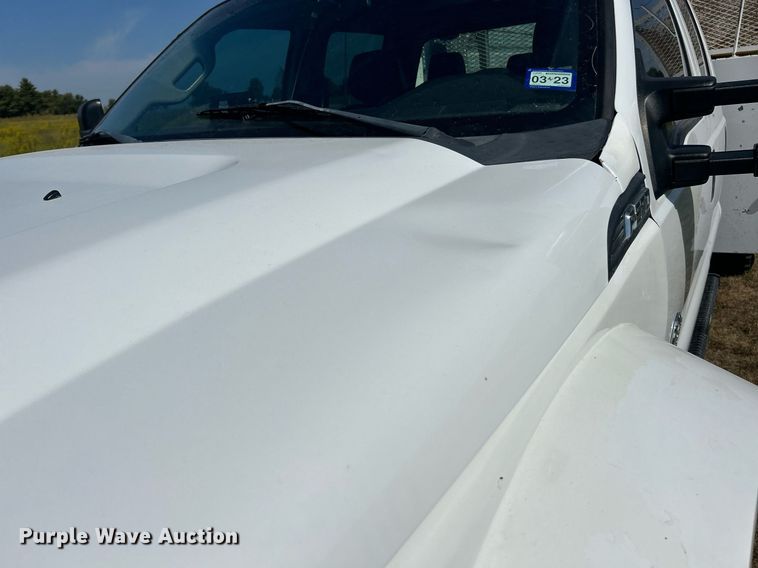 image for item EK3405 2016 Ford F550 XL Super Duty utility / service truck