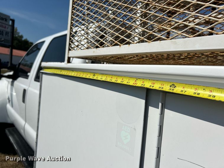 image for item EK3405 2016 Ford F550 XL Super Duty utility / service truck