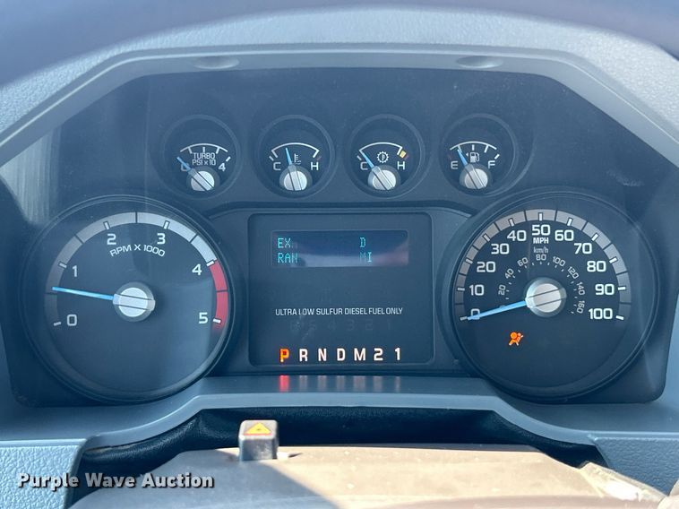 image for item EK3405 2016 Ford F550 XL Super Duty utility / service truck