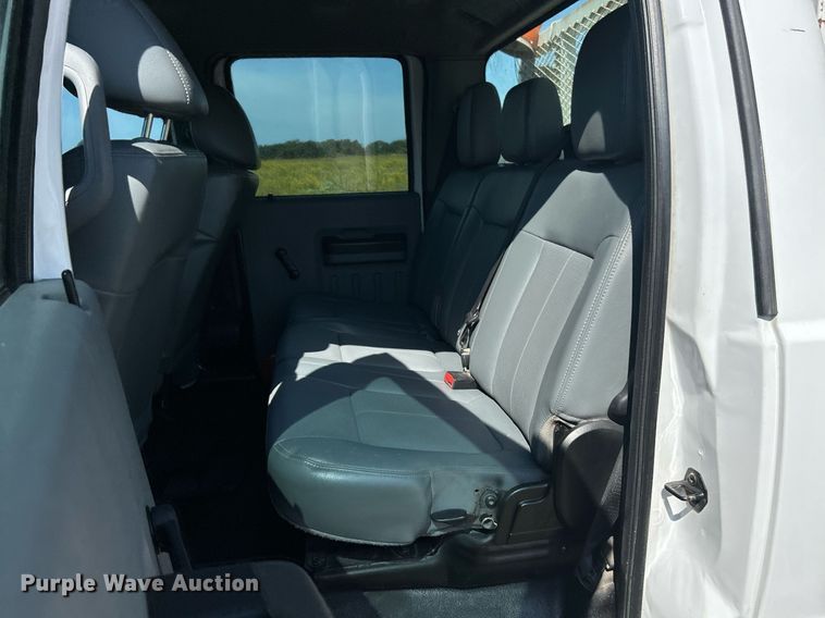 image for item EK3405 2016 Ford F550 XL Super Duty utility / service truck