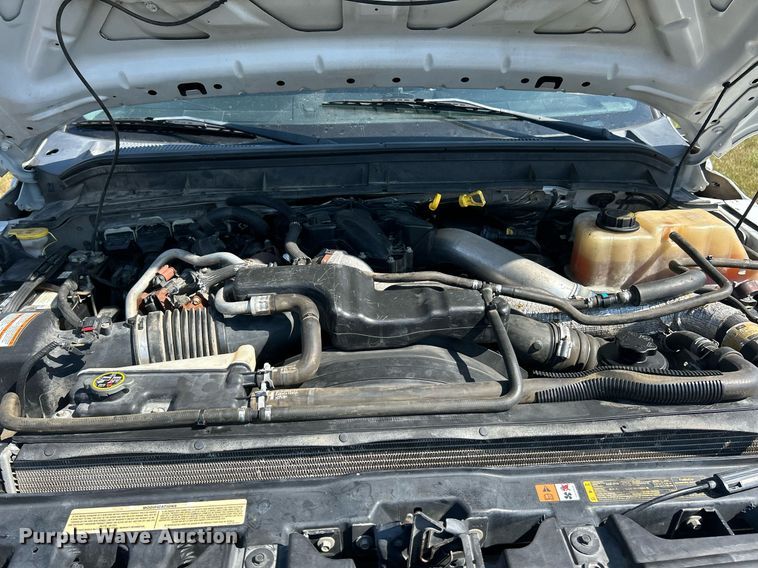 image for item EK3405 2016 Ford F550 XL Super Duty utility / service truck