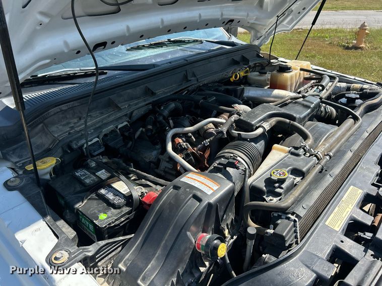 image for item EK3405 2016 Ford F550 XL Super Duty utility / service truck