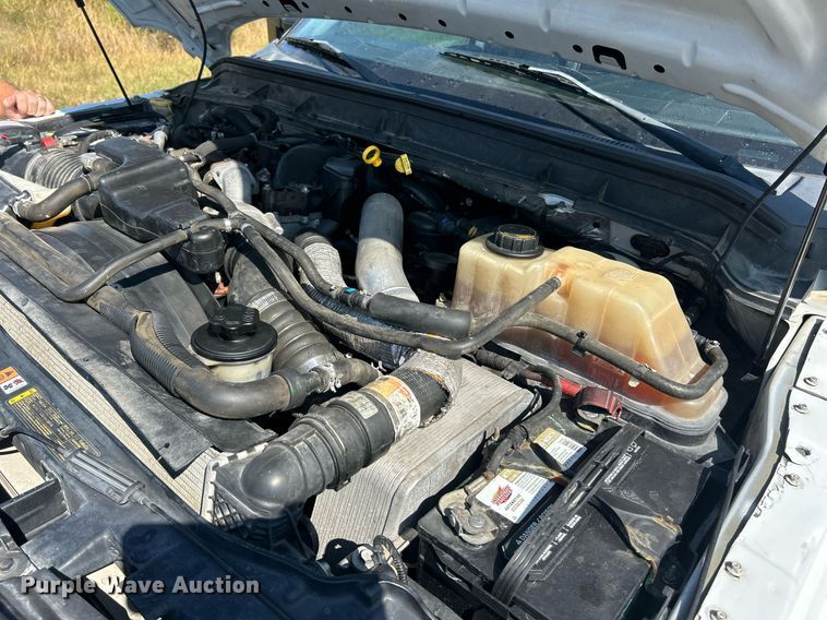 image for item EK3405 2016 Ford F550 XL Super Duty utility / service truck