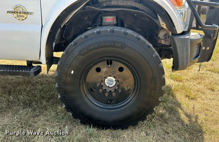 image for item EK3405 2016 Ford F550 XL Super Duty utility / service truck