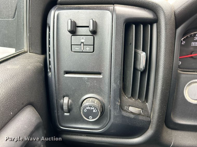 image for item EK3415 2016 Chevrolet  Silverado 1500 pickup truck