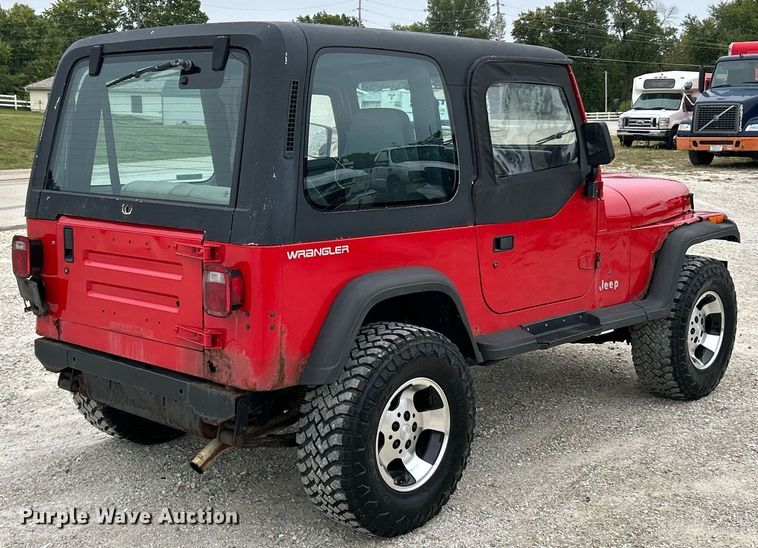 image for item EK3421 1995 Jeep Wrangler  SUV