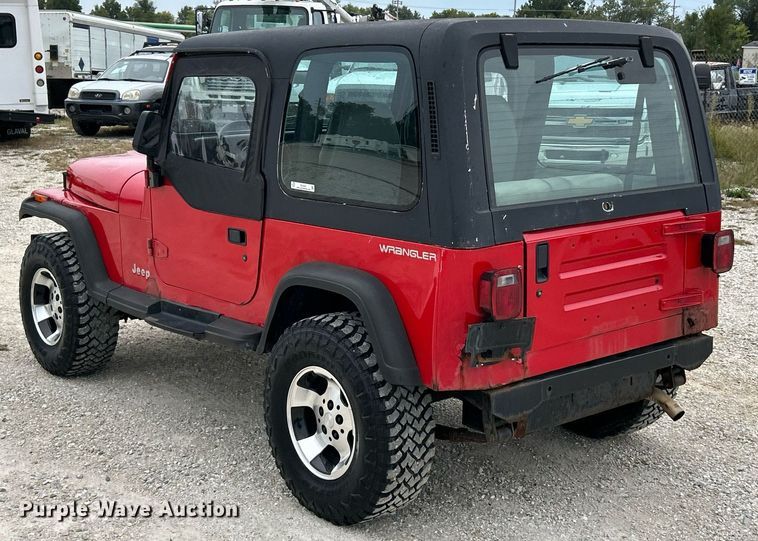 image for item EK3421 1995 Jeep Wrangler  SUV