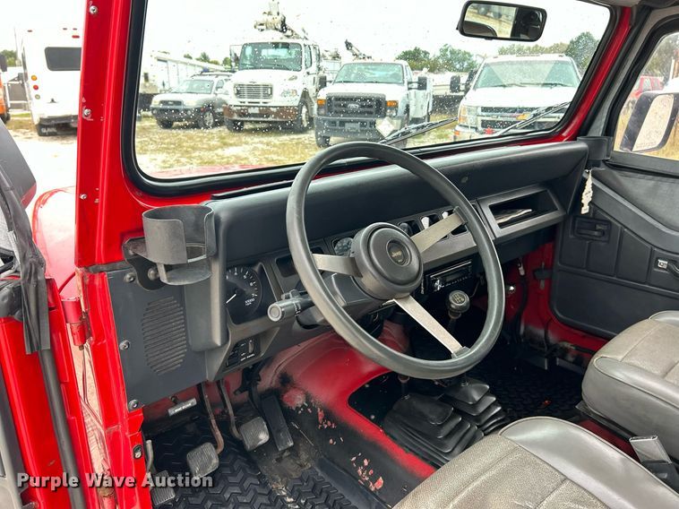 image for item EK3421 1995 Jeep Wrangler  SUV