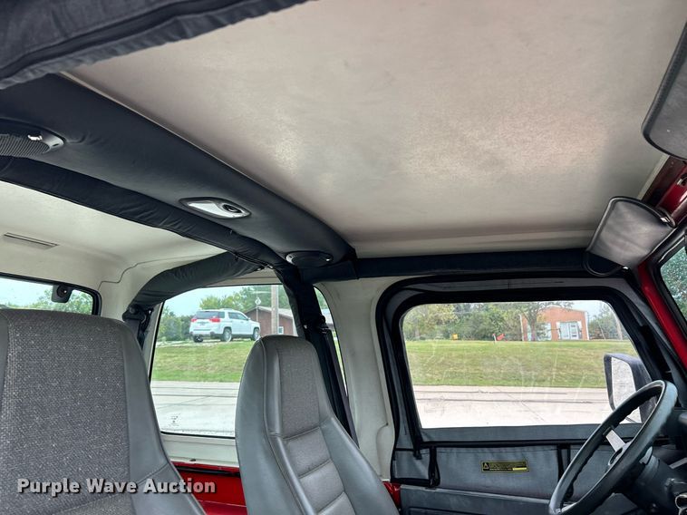 image for item EK3421 1995 Jeep Wrangler  SUV