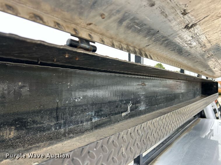 image for item EK3423 2010 Ford F350 Super Duty XLT SuperCab utility bed pickup truck