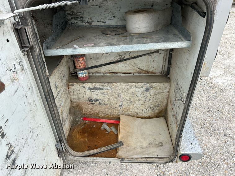 image for item EK3423 2010 Ford F350 Super Duty XLT SuperCab utility bed pickup truck