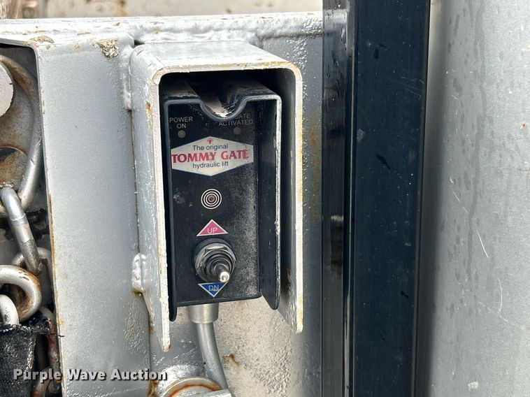 image for item EK3423 2010 Ford F350 Super Duty XLT SuperCab utility bed pickup truck