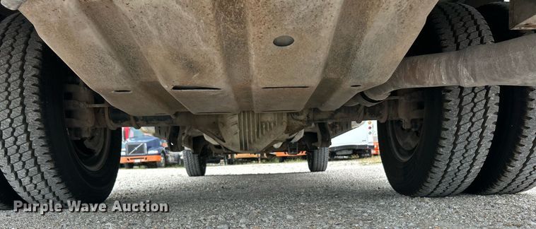 image for item EK3423 2010 Ford F350 Super Duty XLT SuperCab utility bed pickup truck