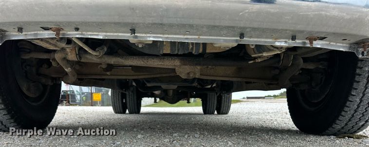 image for item EK3423 2010 Ford F350 Super Duty XLT SuperCab utility bed pickup truck