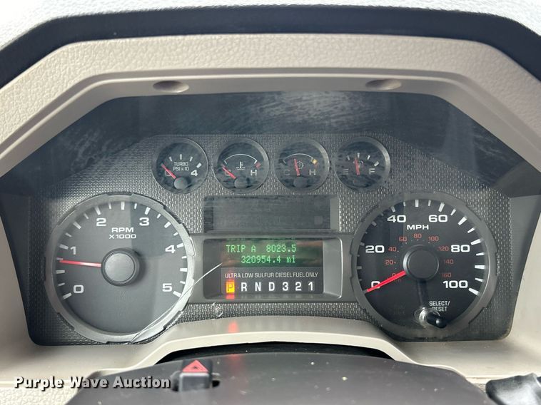 image for item EK3423 2010 Ford F350 Super Duty XLT SuperCab utility bed pickup truck