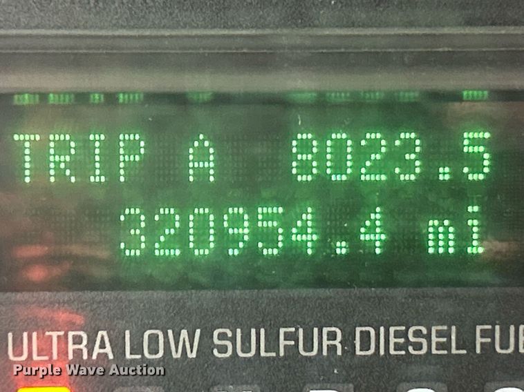 image for item EK3423 2010 Ford F350 Super Duty XLT SuperCab utility bed pickup truck