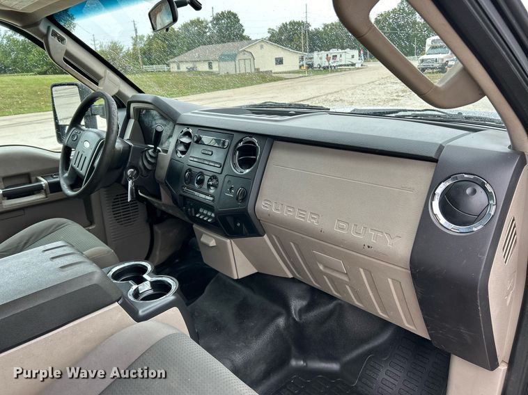 image for item EK3423 2010 Ford F350 Super Duty XLT SuperCab utility bed pickup truck