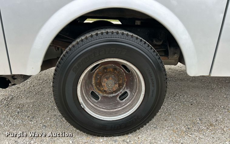 image for item EK3423 2010 Ford F350 Super Duty XLT SuperCab utility bed pickup truck