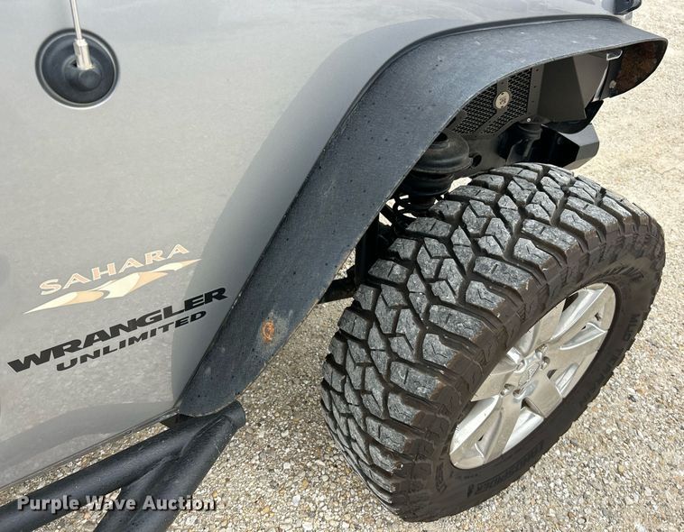 image for item EK3424 2013 Jeep Wrangler Unlimited Sahara SUV