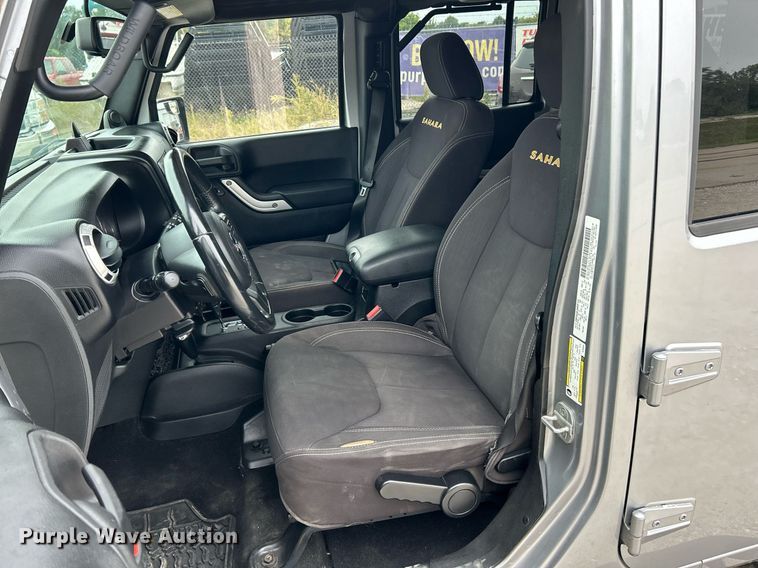 image for item EK3424 2013 Jeep Wrangler Unlimited Sahara SUV