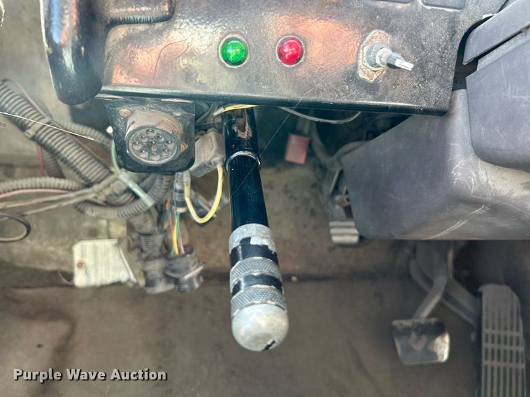 image for item EK3434 2004 Freightliner MT45 delivery van