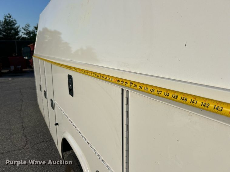 image for item EK3457 2017 Ford E450 Super Duty utility van