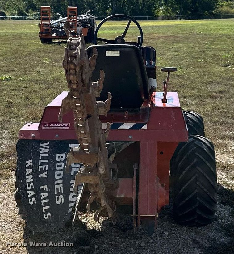 image for item EN0038 1978 Ditch witch  2200 trencher