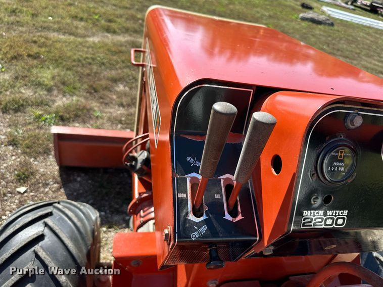 image for item EN0038 1978 Ditch witch  2200 trencher