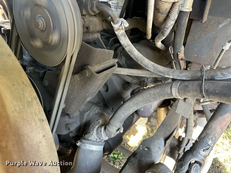 image for item EN0039 1990 International  1652 delivery truck