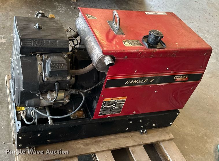 image for item EN0040 Lincoln eclectic  Ranger 8 welder