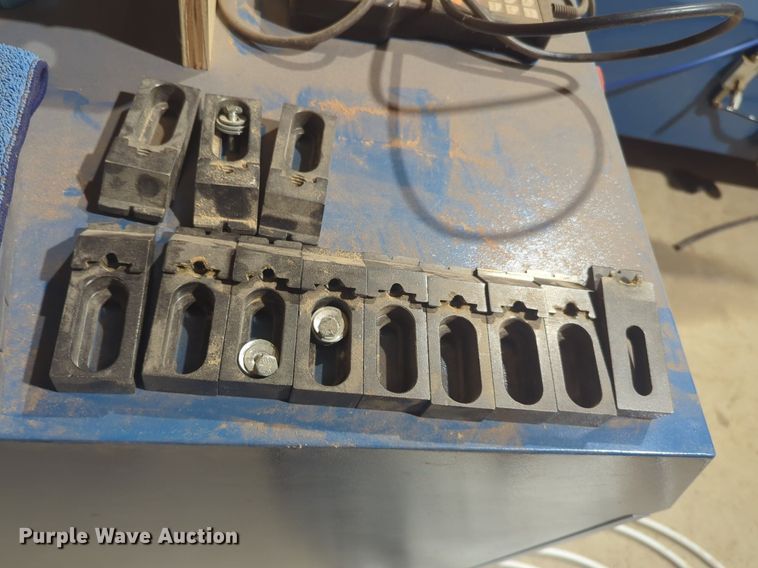 image for item EQ2038 2019 Baileigh WR105V-ATC CNC router table 