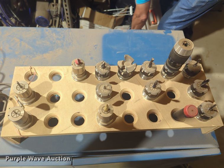 image for item EQ2038 2019 Baileigh WR105V-ATC CNC router table 