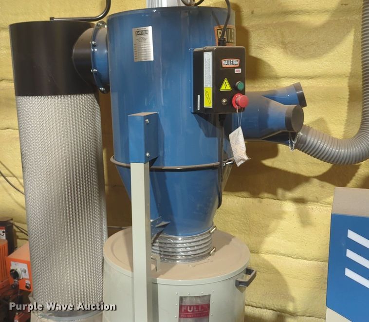 image for item EQ2038 2019 Baileigh WR105V-ATC CNC router table 