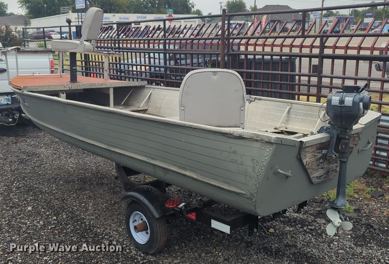 image for item EQ2200 1960 Rili boat