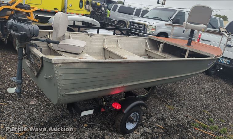 image for item EQ2200 1960 Rili boat