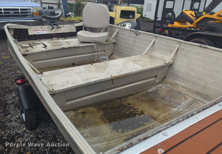 image for item EQ2200 1960 Rili boat