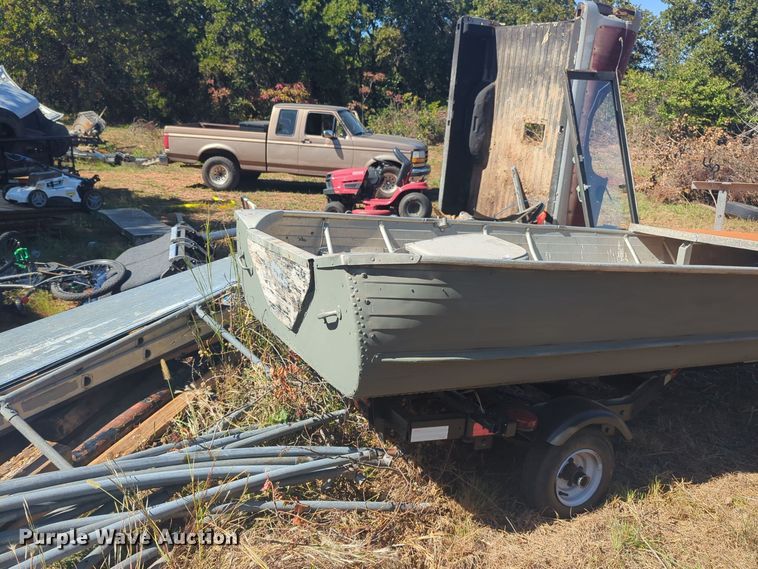 image for item EQ2200 1960 Rili boat