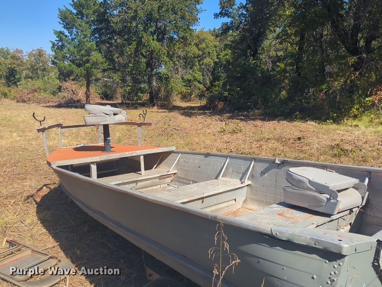 image for item EQ2200 1960 Rili boat