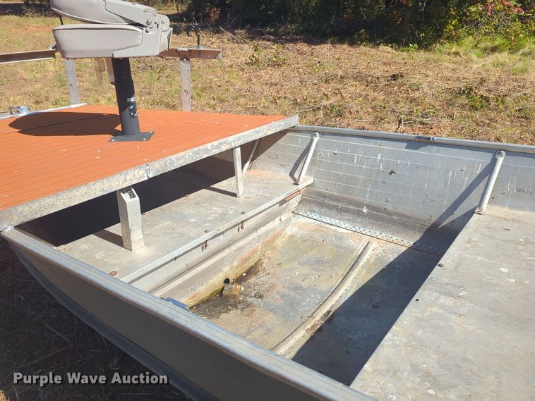 image for item EQ2200 1960 Rili boat