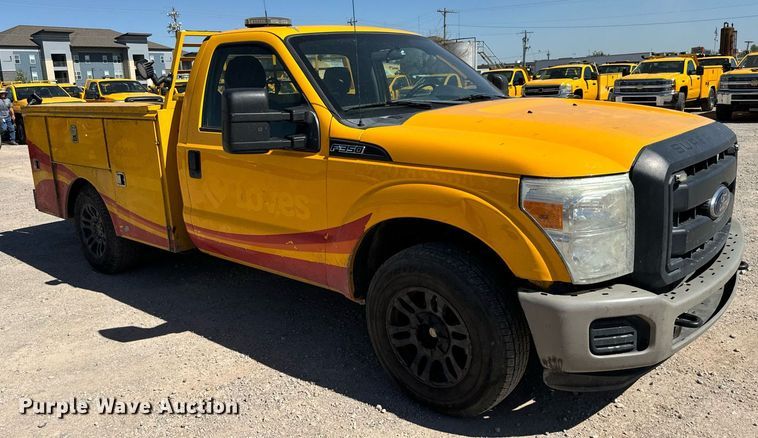 image for item EQ2217 2015 Ford F350 Super Duty utility bed pickup truck