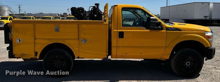 image for item EQ2219 2015 Ford F350 Super Duty utility bed pickup truck