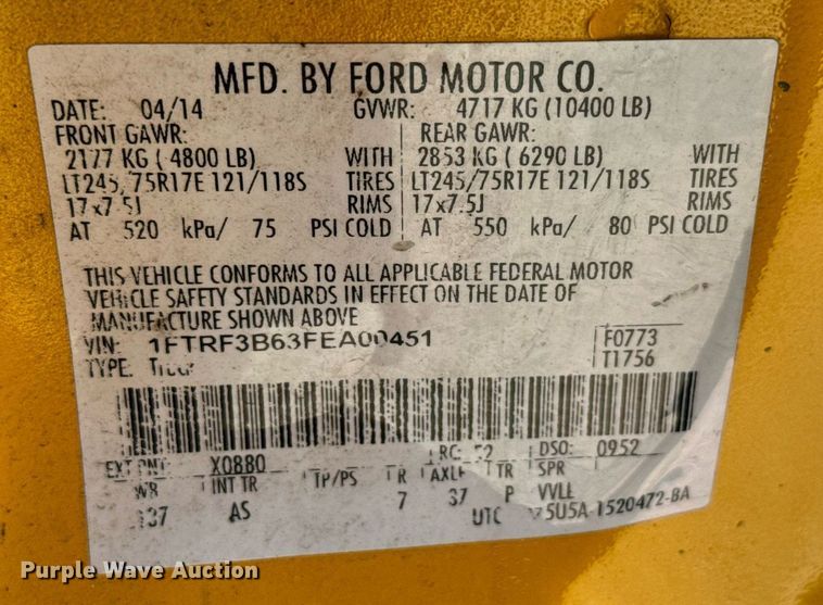 image for item EQ2219 2015 Ford F350 Super Duty utility bed pickup truck