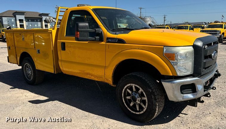 image for item EQ2221 2015 Ford F350 Super Duty utility bed pickup truck