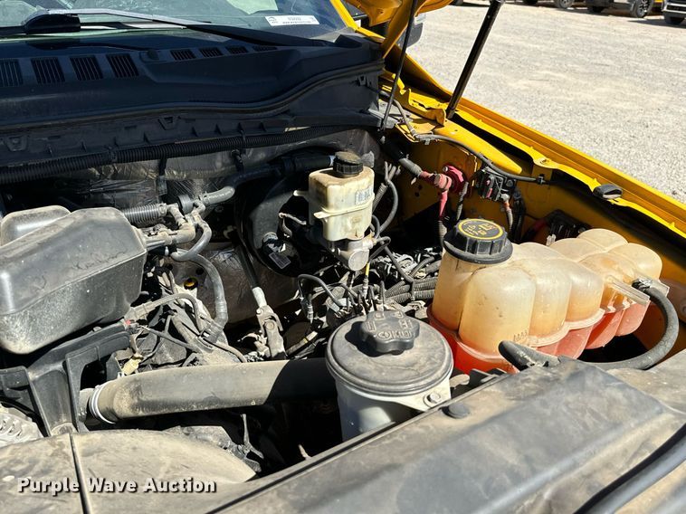 image for item EQ2222 2017 Ford F350 Super Duty utility bed pickup truck